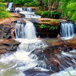 Tours Metro Chanchamayo. Cascada Los 5 Enanos - Perene - Chanchamayo